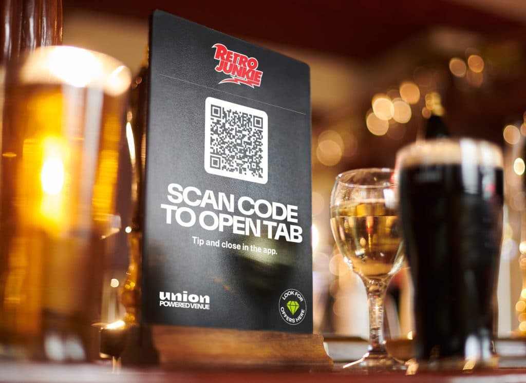 Retro-style bar with QR guest ordering